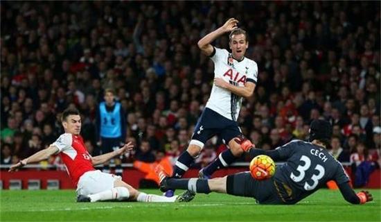 球从幕后走 球从幕后走